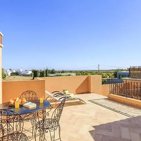 Holiday N125 * Quelfes